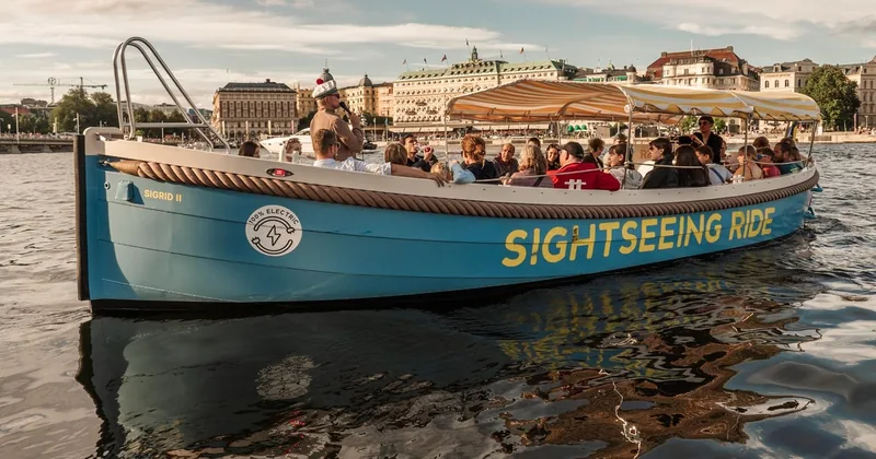 Offene Elektroboot-Stadttour