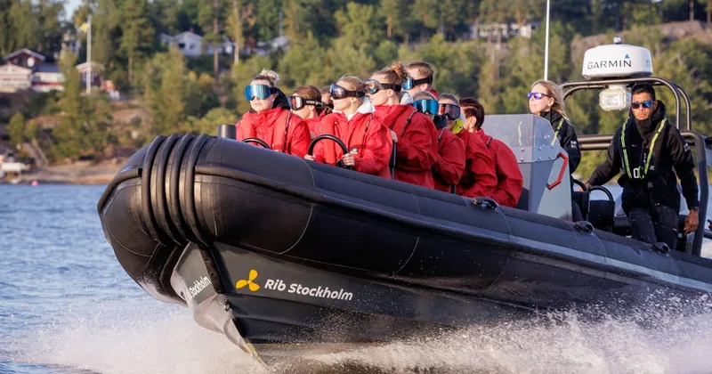Schnellboot-Tour mit RIB durch die Schären
